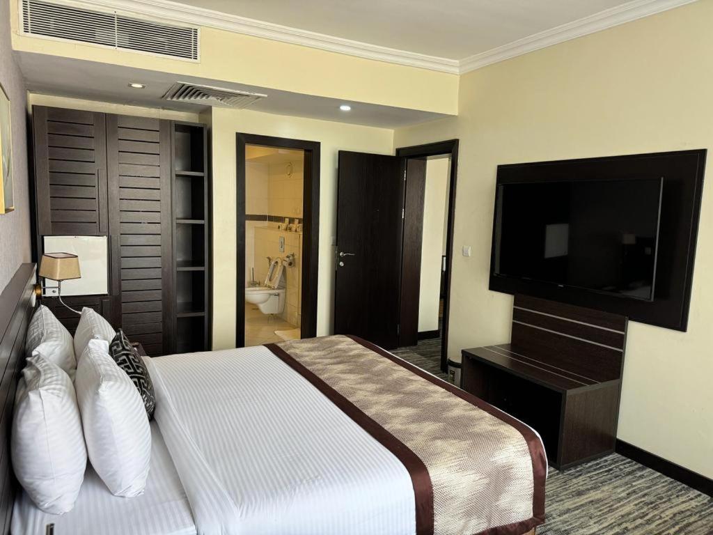 Golden Tulip Ibadan Hotel Luaran gambar