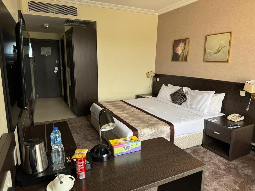 Golden Tulip Ibadan Hotel Luaran gambar