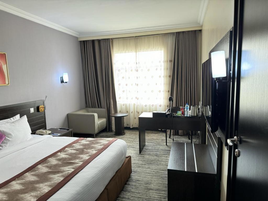 Golden Tulip Ibadan Hotel Luaran gambar