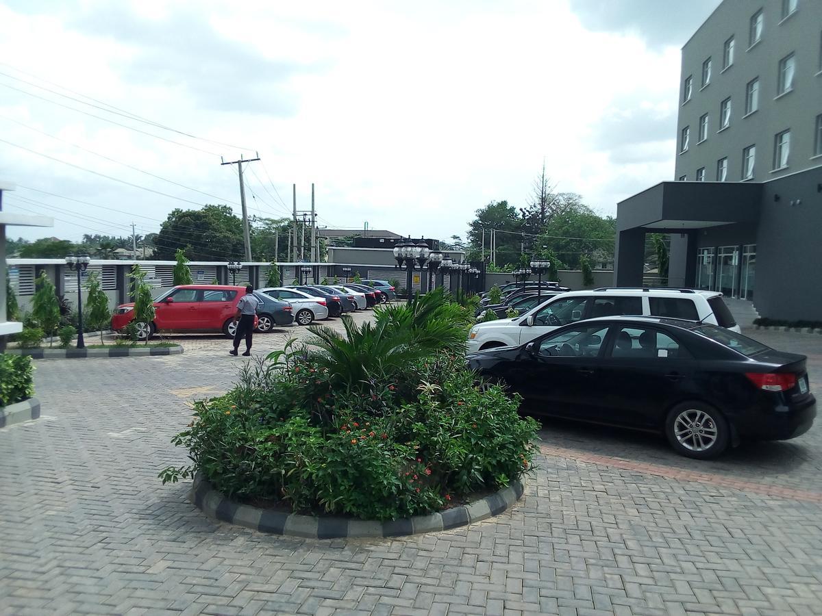 Golden Tulip Ibadan Hotel Luaran gambar