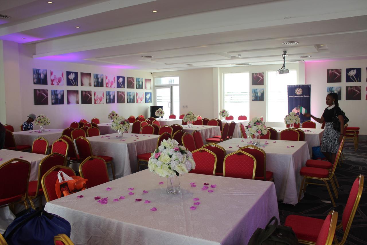 Golden Tulip Ibadan Hotel Luaran gambar
